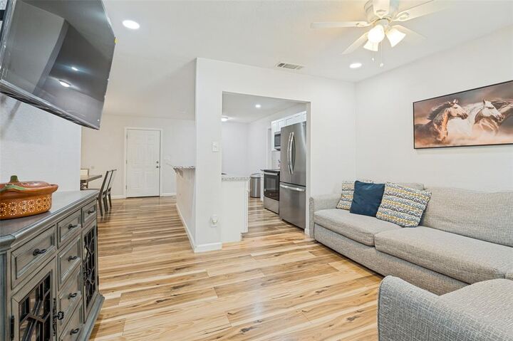 Property Photo: 3540 Frosty Trail TX 75241