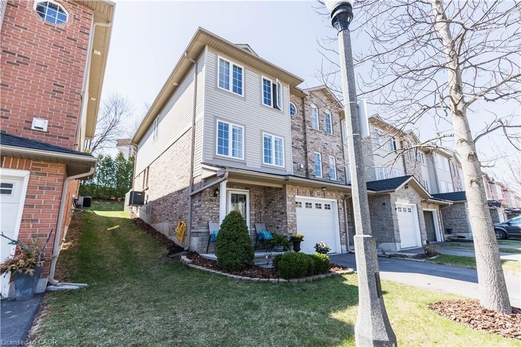 Property Photo: 7 Southside Place 16 ON L9C 7W6