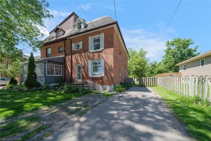 Property Photo:  15 George Street N  ON K0L 2W0 