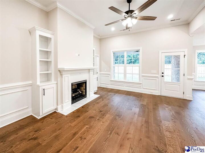 Property Photo:  418 Jefferies Ln  SC 29505 