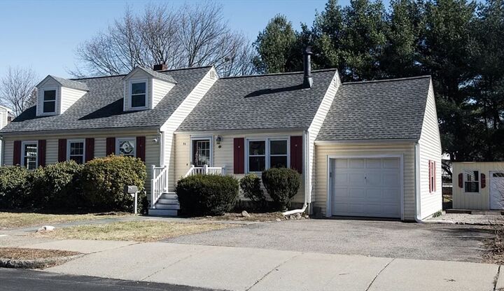 Property Photo:  71 Elinor Rd  MA 02461 