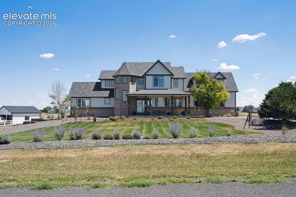 Property Photo: 724 Imboden Road CO 80137