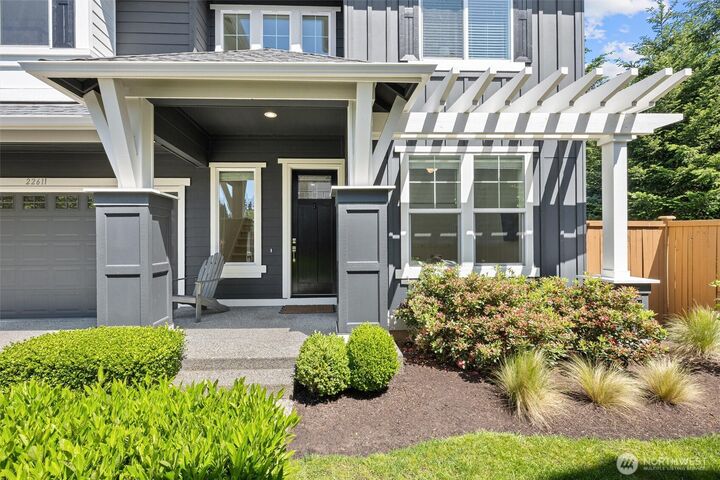 Property Photo:  22611  38th Drive SE  WA 98021 