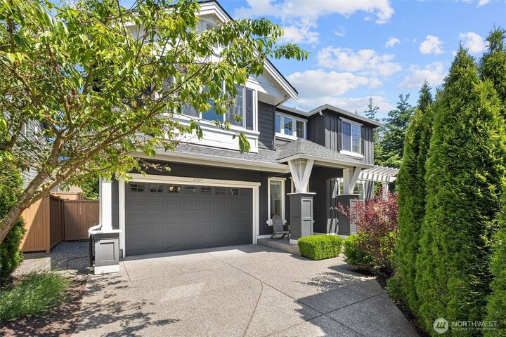 Property Photo: 22611 38th Drive SE WA 98021