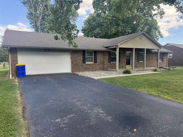 Property Photo:  2806 Garrett Drive  KY 42104 
