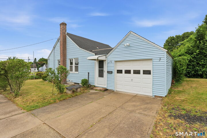 Property Photo:  115 Saltonstall Parkway  CT 06512 
