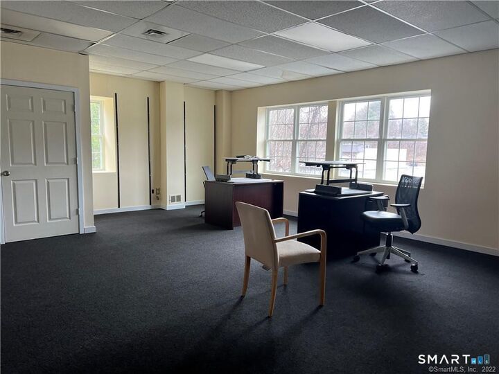 Property Photo:  500 Monroe Turnpike 9  CT 06468 