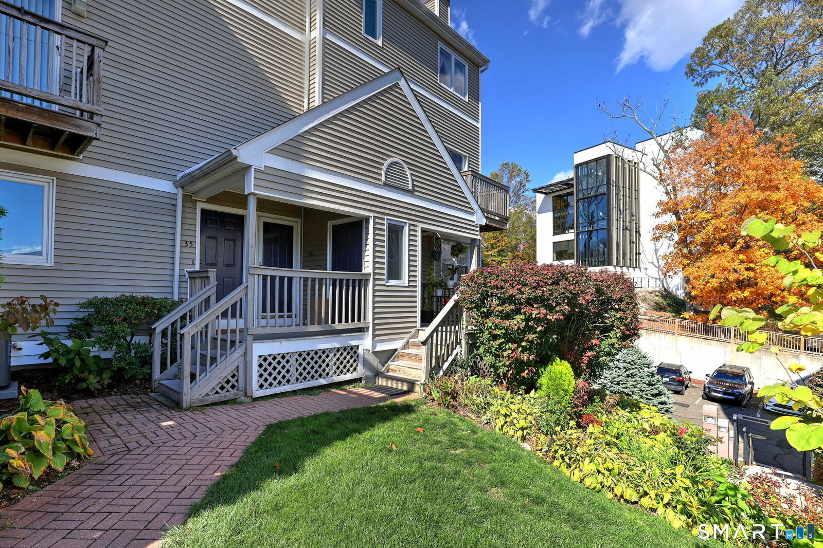 Property Photo:  38 Glenrock 38  CT 06850 