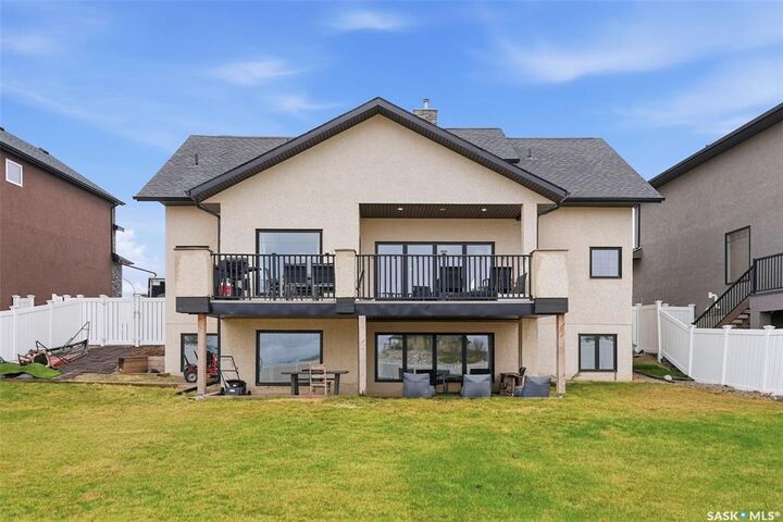 Property Photo:  418 Nicklaus Drive  SK S0K 4S0 