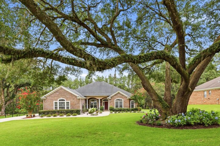 Property Photo: 7145 Atascadero Lane FL 32317