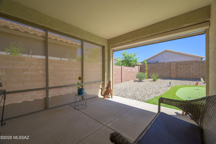 Property Photo:  8678 N Genoa Court  AZ 85742 