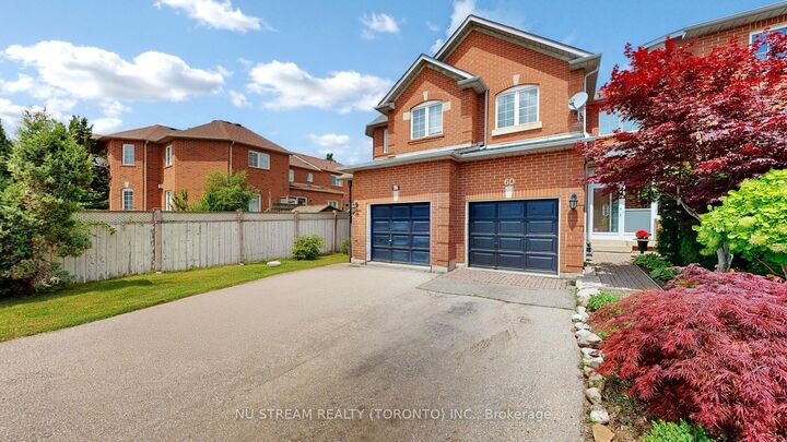 Property Photo: 60 Nottingham Drive ON L4S 1Z8