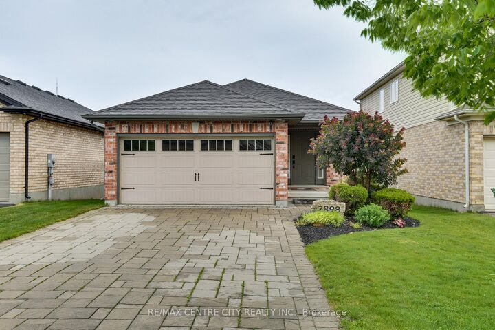 2898 Biddulph Street — photo 1