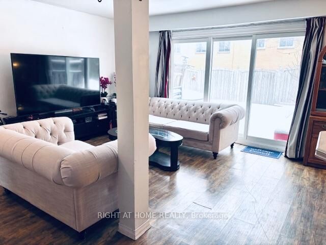 Property Photo: 925 Bayly Street 7 ON L1W 1L4