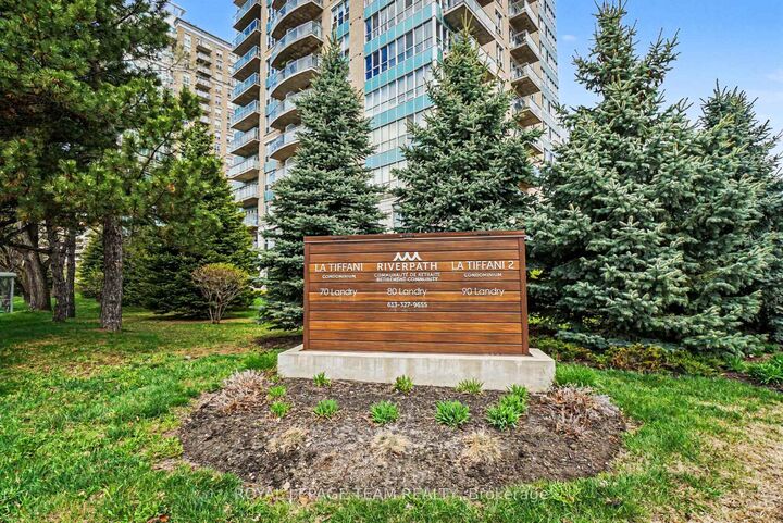 Property Photo: 70 Landry Street 1806 ON K1L 0A8