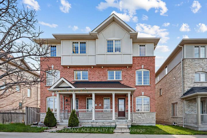 902 Audley Road N — photo 1