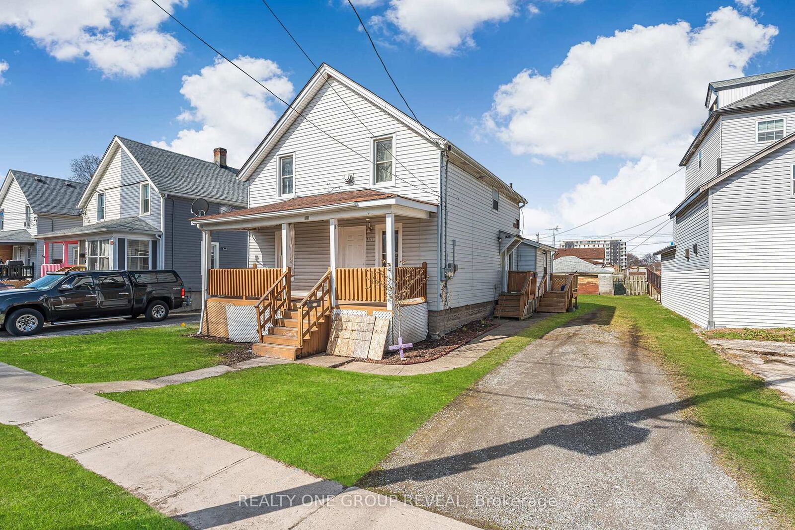 Property Photo:  160 Fares Street  ON L3K 1W2 