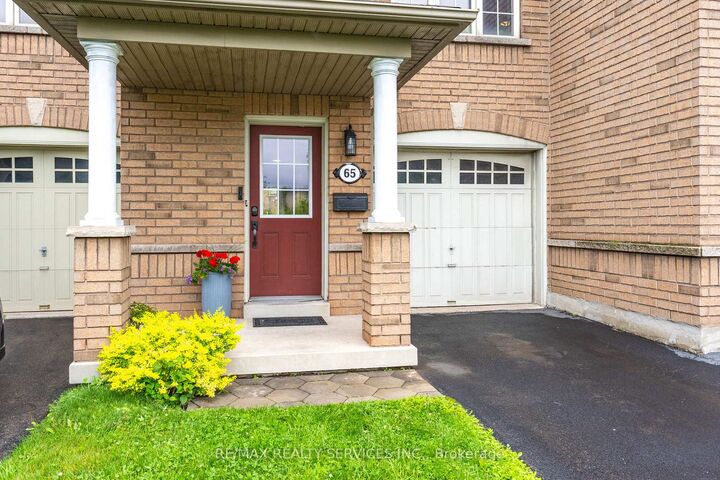 Property Photo: 470 Beach Boulevard 65 ON L8H 6X2