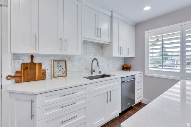 Property Photo:  871 E 500 S  UT 84097 