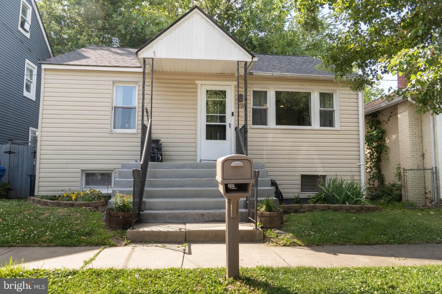 Property Photo:  219 Front Street  NJ 08505 