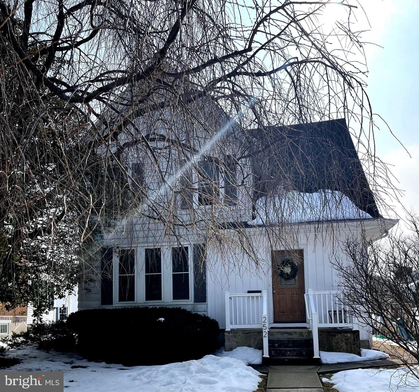 Property Photo:  252 E Areba Avenue  PA 17033 
