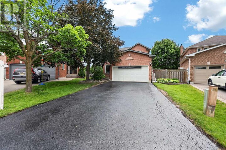 Property Photo:  539 Veale Place  ON L3Y 8H9 
