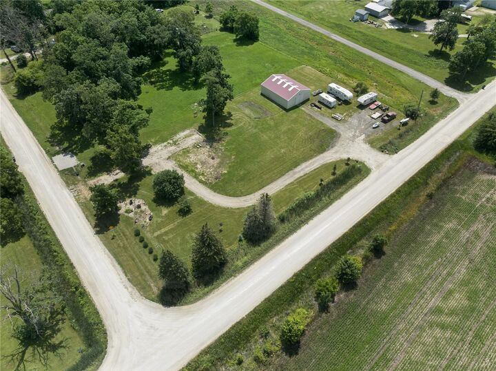 Property Photo:  3903 Mohler Road  IA 52213 