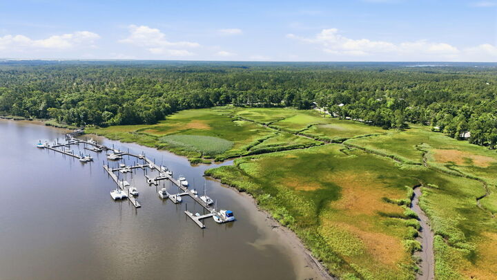 Property Photo:  255 Madison Drive  SC 29440 