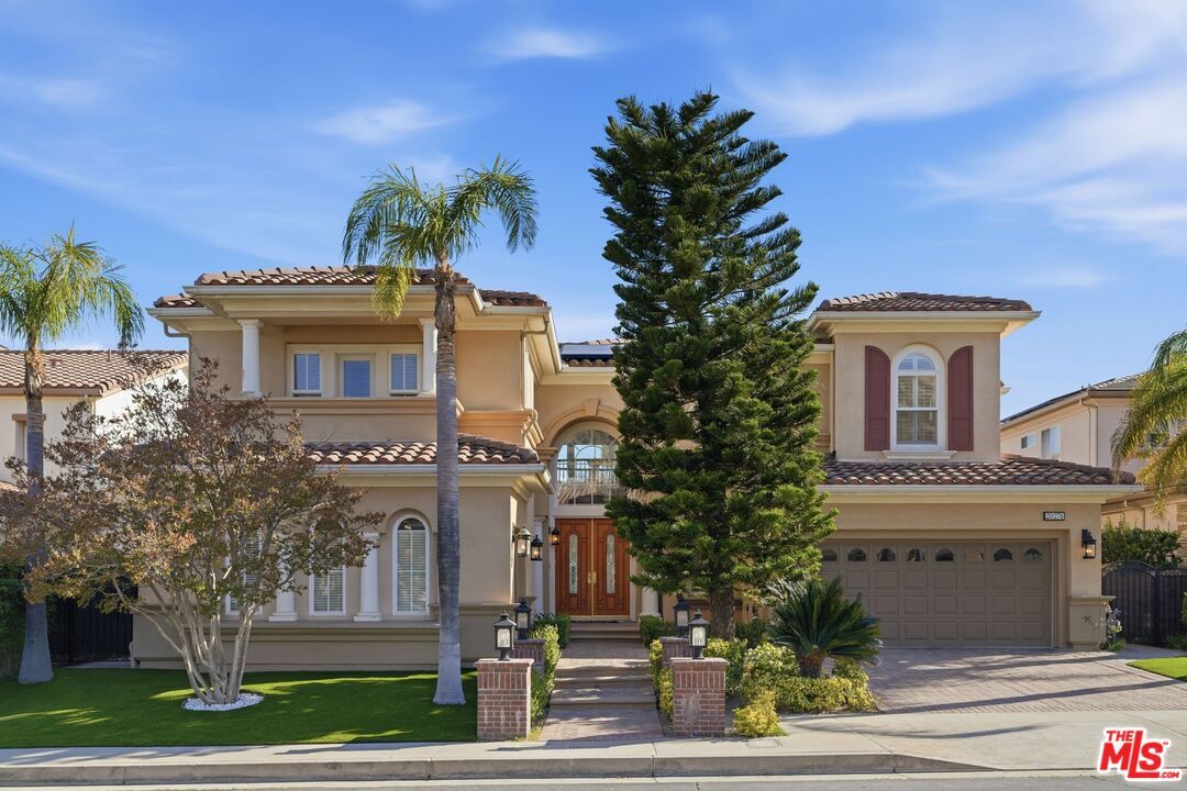 Property Photo: 20274 Via Medici CA 91326