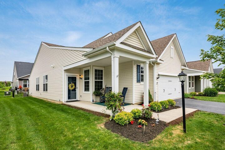 Property Photo: 6020 Lawthorn Drive OH 43081