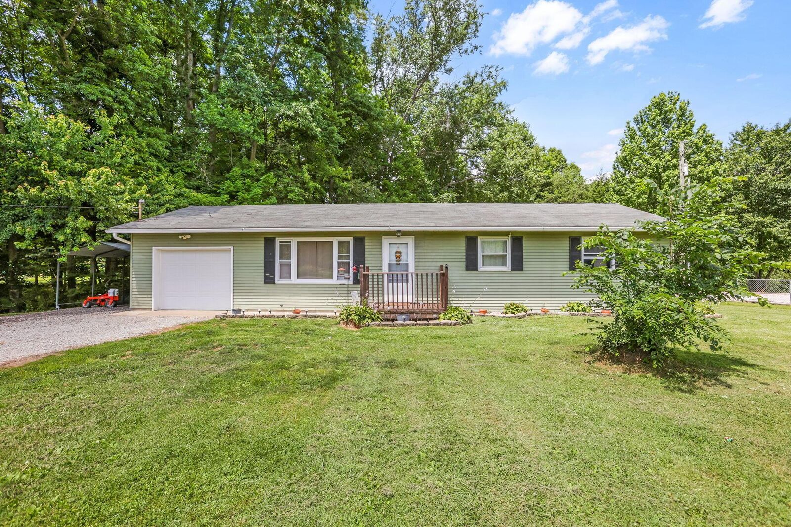 Property Photo: 27188 Stuart Road OH 43149