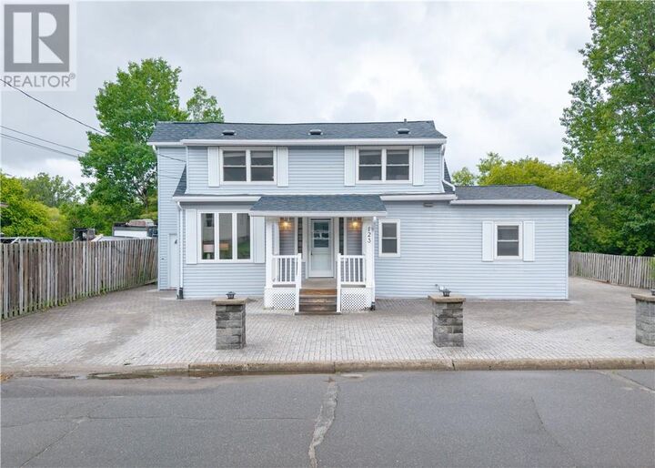Property Photo:  123 William Street  ON P3L 1E6 
