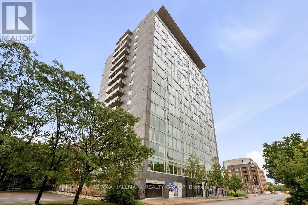 Property Photo:  300 Lisgar Street 701  ON K2P 0E2 
