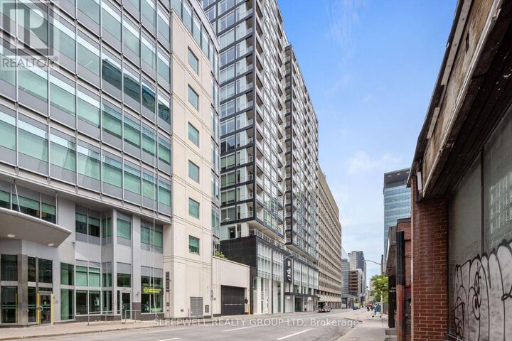 Property Photo:  199 Slater Street 1001  ON K1P 0C8 