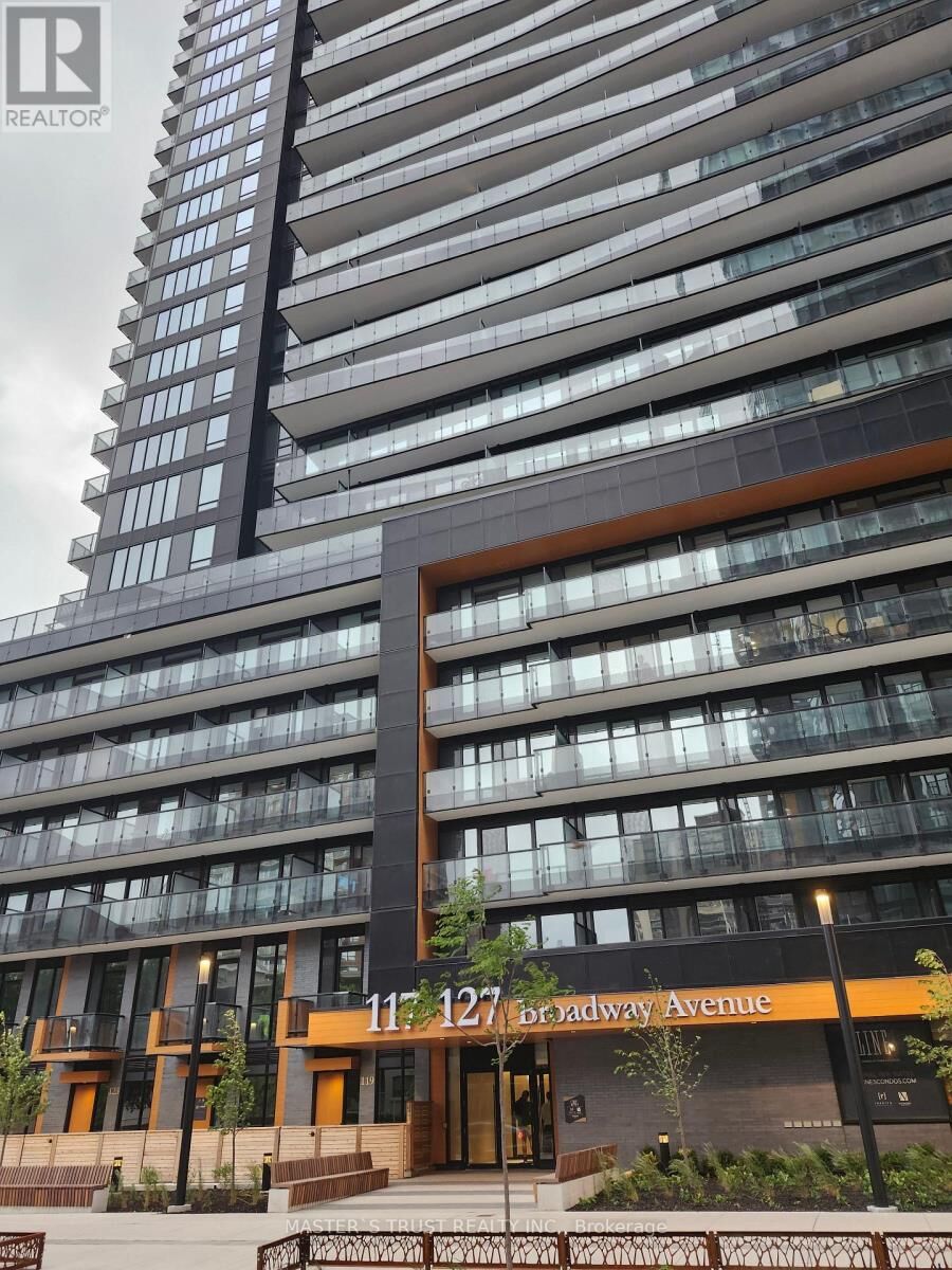 Property Photo:  117 Broadway Avenue 2702  ON M4P 1V3 