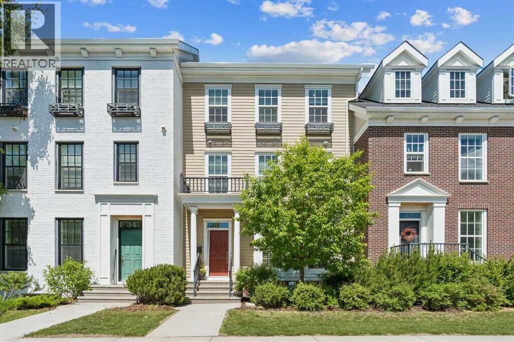 Property Photo:  38 Victoria Cross Boulevard Southwest  AB T3E 7V2 