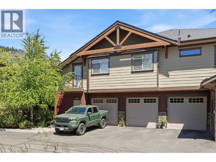Property Photo: 511 Yates Road 107 BC V1V 2X2