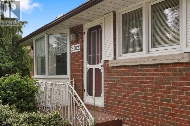 Property Photo:  6502 Brock Street  ON L2J 1W3 