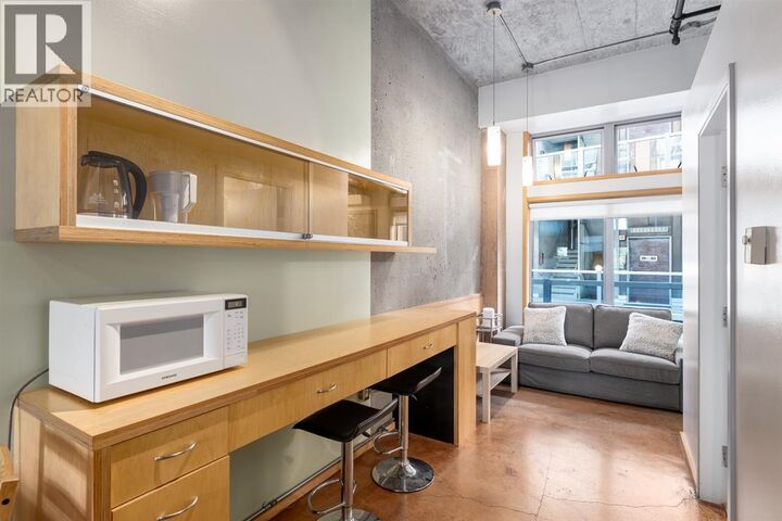 Property Photo:  1529 West 6th Avenue 3xx  BC V6J 1R1 
