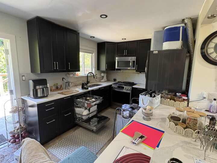 Property Photo:  15847 Russell Avenue  BC V4B 2S5 