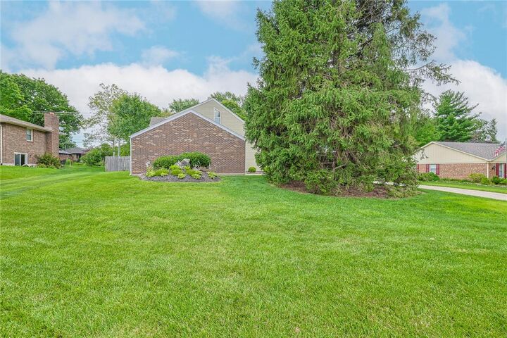 Property Photo:  9040 S Normandy Lane  OH 45458 