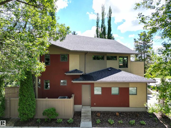 Property Photo: 6428 Ada Boulevard NW AB T5W 4P2