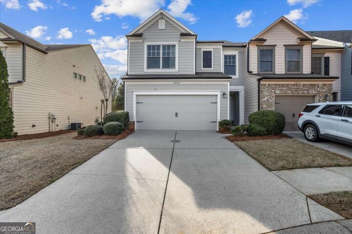 Property Photo: 1005 Chalbury Way GA 30004