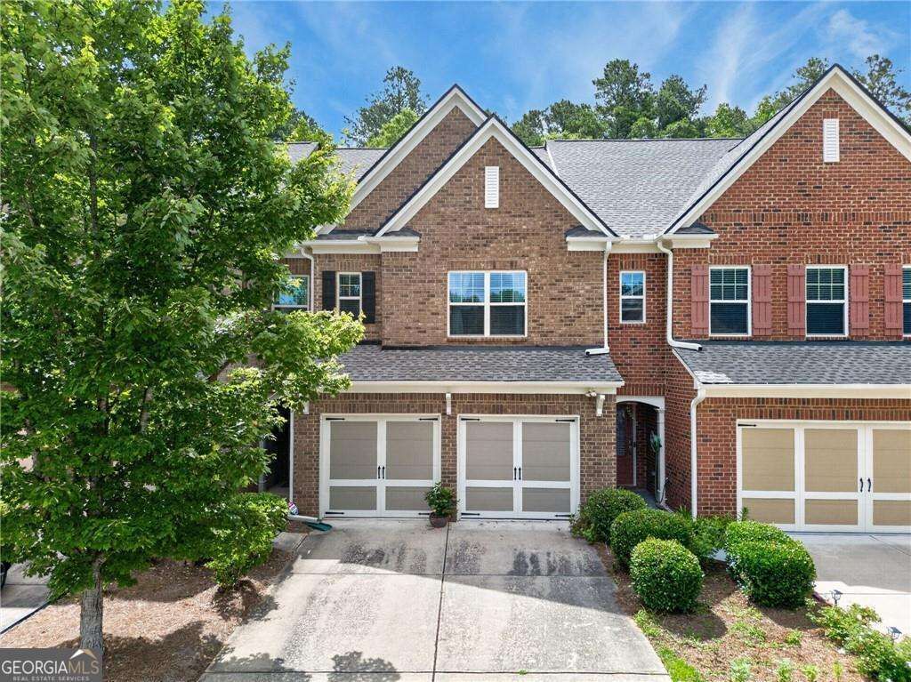 Property Photo: 6050 Shiloh Woods Drive GA 30040