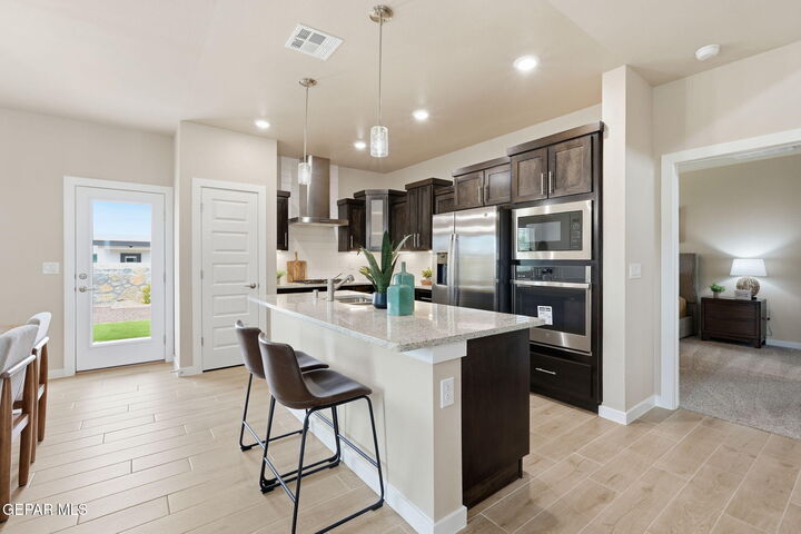 Property Photo:  5681 Las Ramblas Avenue  TX 79934 