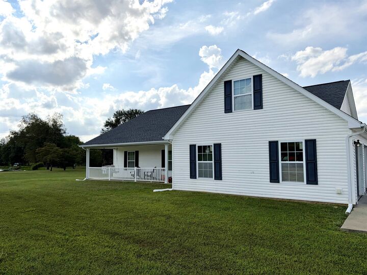 Property Photo:  4853 N Pleasant Valley Rd.  KY 42452 