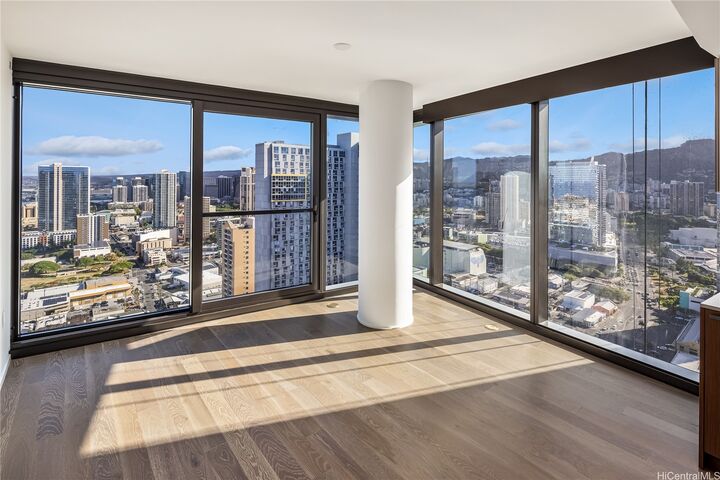Property Photo:  333 Ward Avenue 3515  HI 96814 