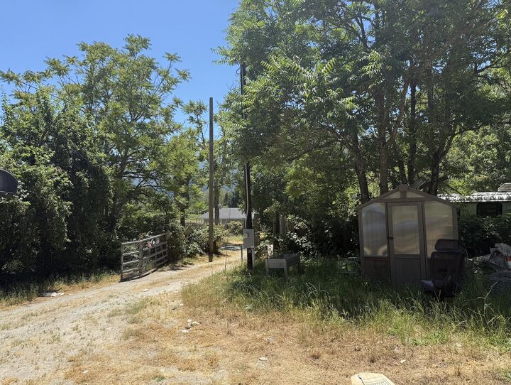 Property Photo:  219 Rice Lane  CA 95546 