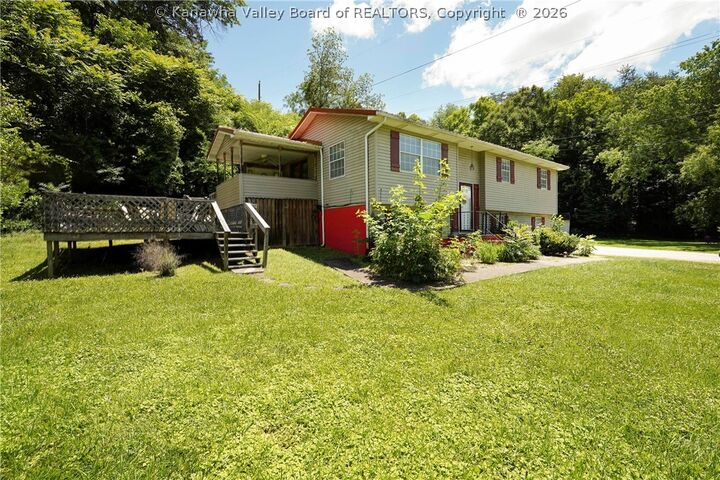 Property Photo:  13 Outlook Point Drive  WV 25541 