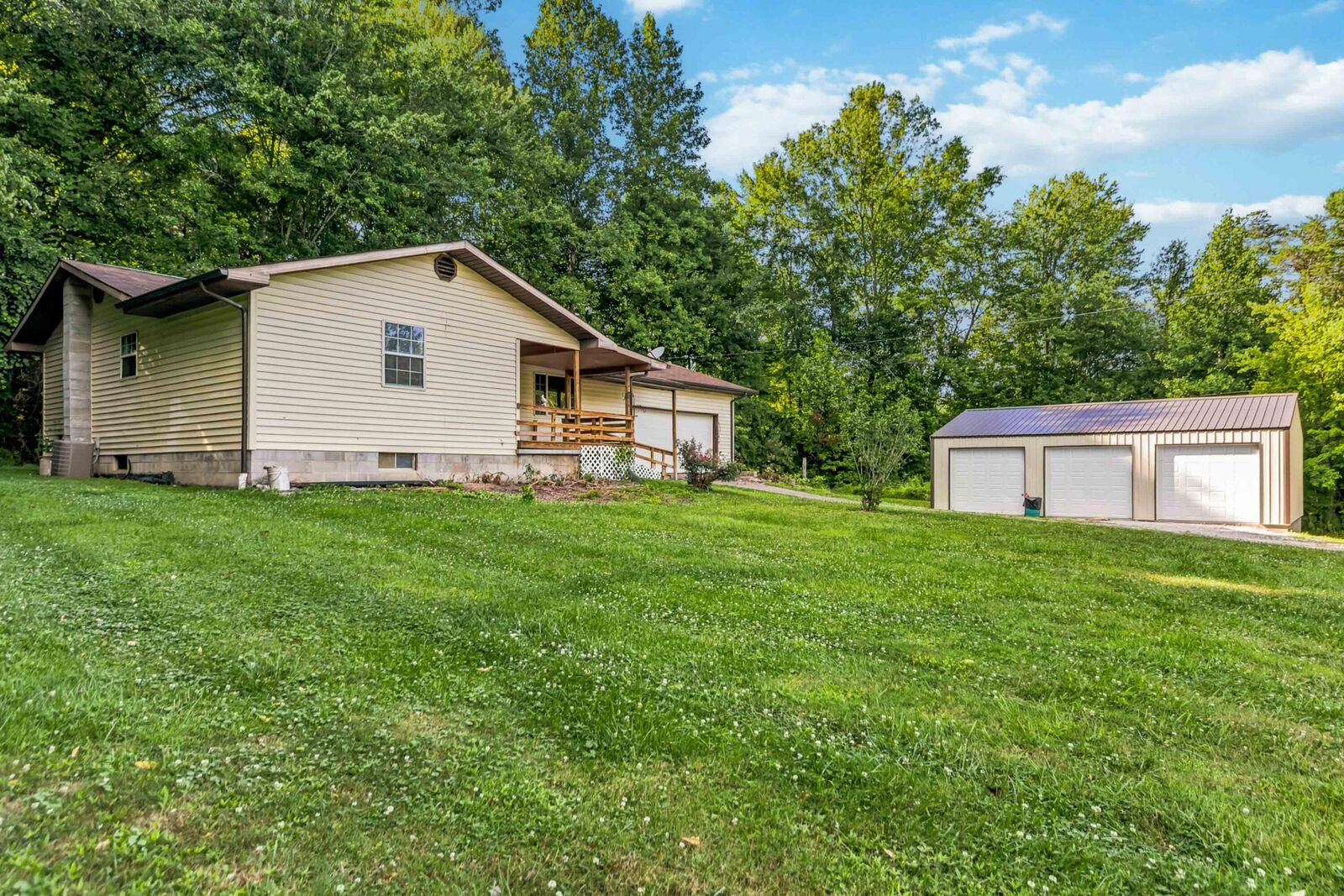 Property Photo:  3572 Echo Valley Road  KY 40740 